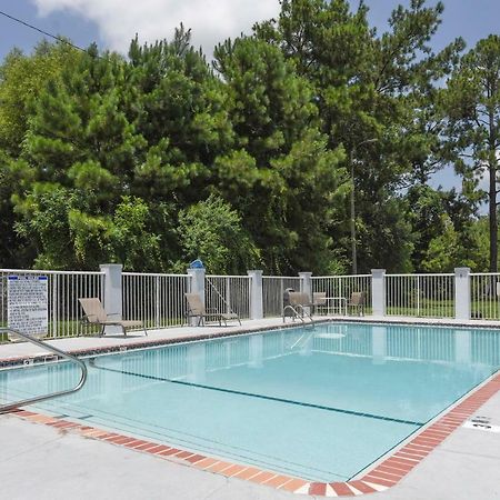 Hotel Valdosta Ga I-75 & Us-221 N Hwy ภายนอก รูปภาพ